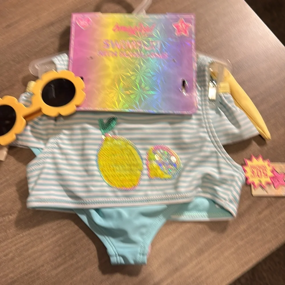 NWT swim bundle girls size 5 Colorful Swimsuit Set with Sunglasses‎ & a 2 piece